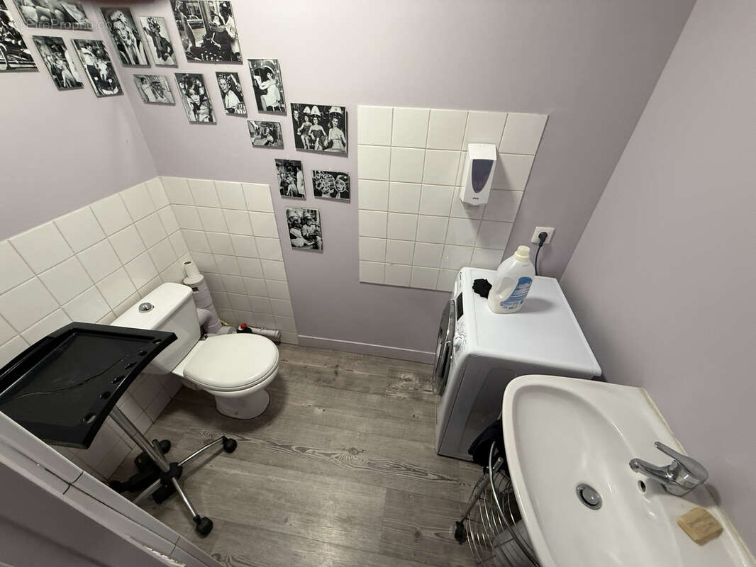 Maison à SAINT-GEORGES-DE-LUZENCON