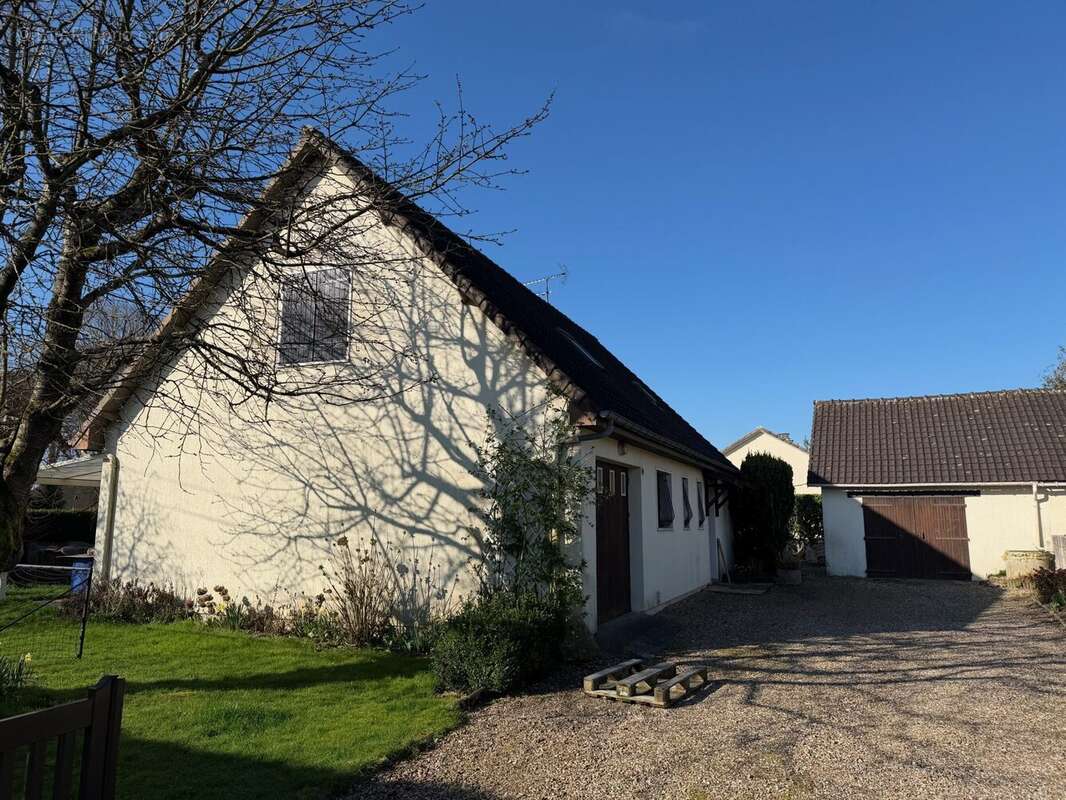 Maison à BERNAY