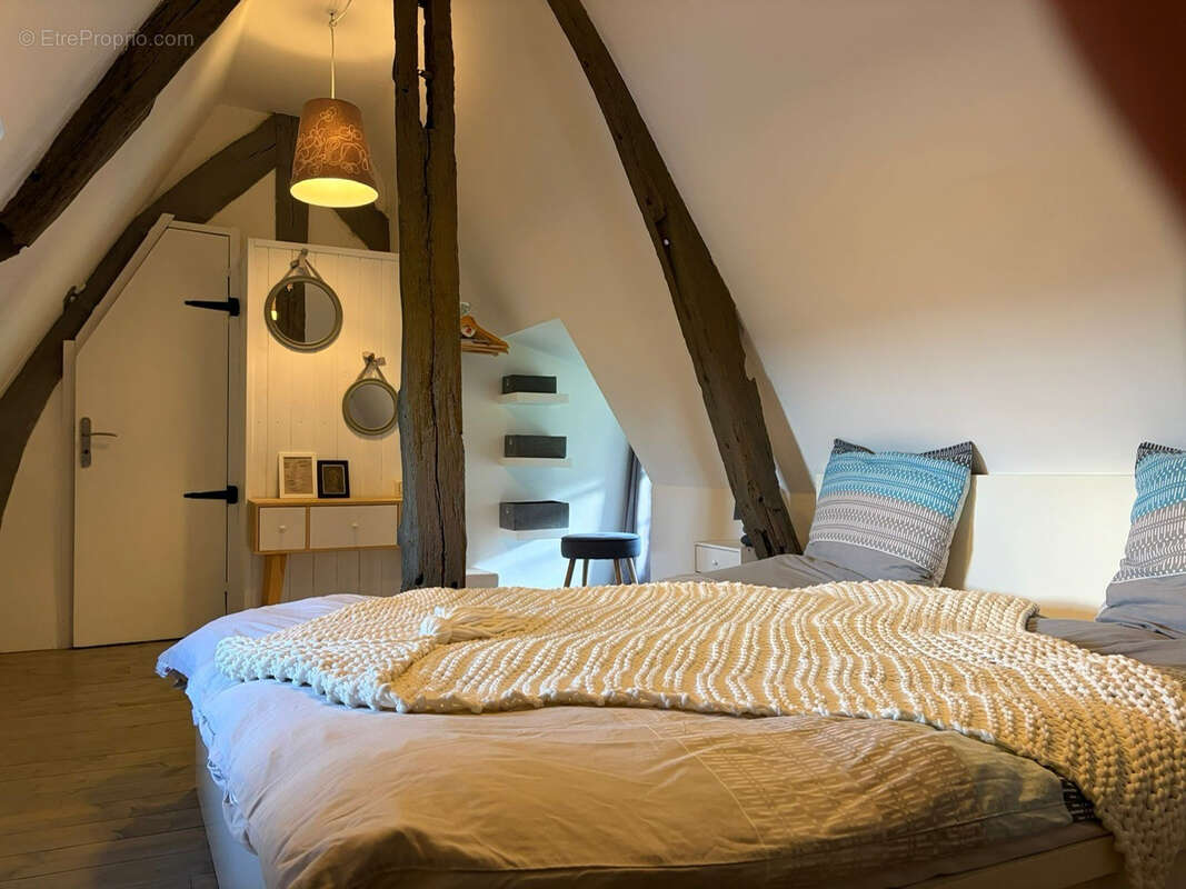 Maison à MARAIS-VERNIER