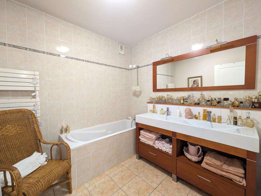 Appartement T4 - Centre-ville de Mâcon - photo 8