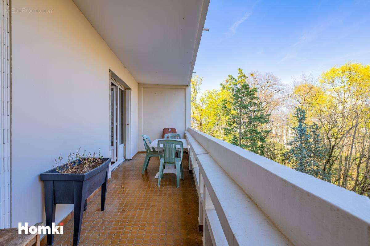 T5 106 m² avec balcon – Parc de la Garde – Résidence Les Aqueducs de Champvert – Lyon 5 - photo 13