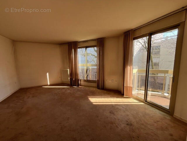 Appartement à PARIS-12E