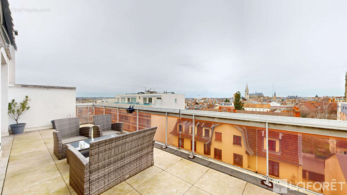 Appartement à MOULINS