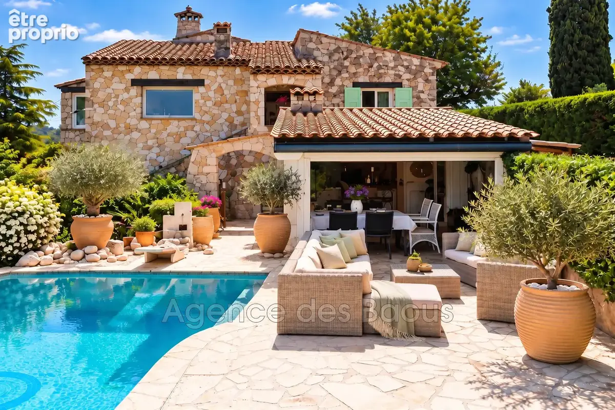 Maison 7 pièces 260 m² à vendre à La Gaude (06610) - photo 1