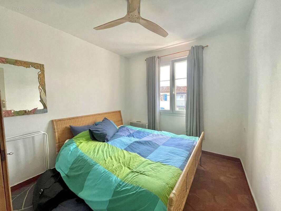 aa3b21199085406fbcd06a533b585e5e - Appartement à GRIMAUD