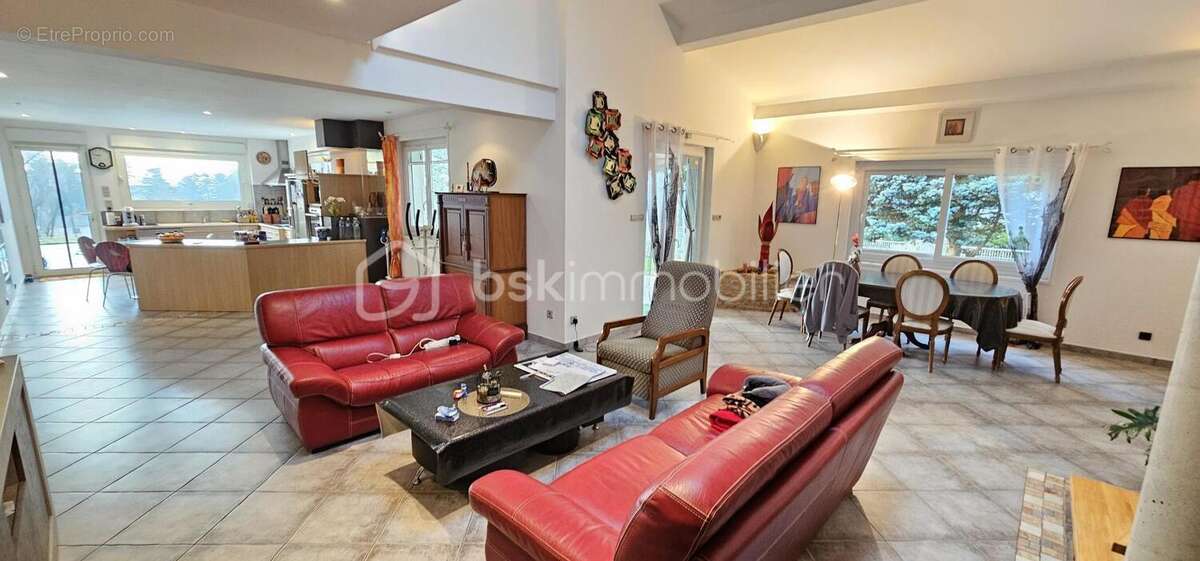 Maison à SALVIZINET