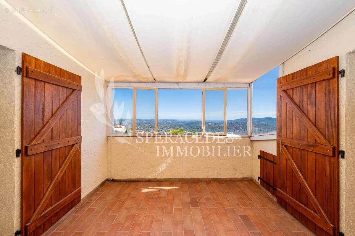 Maison à SPERACEDES