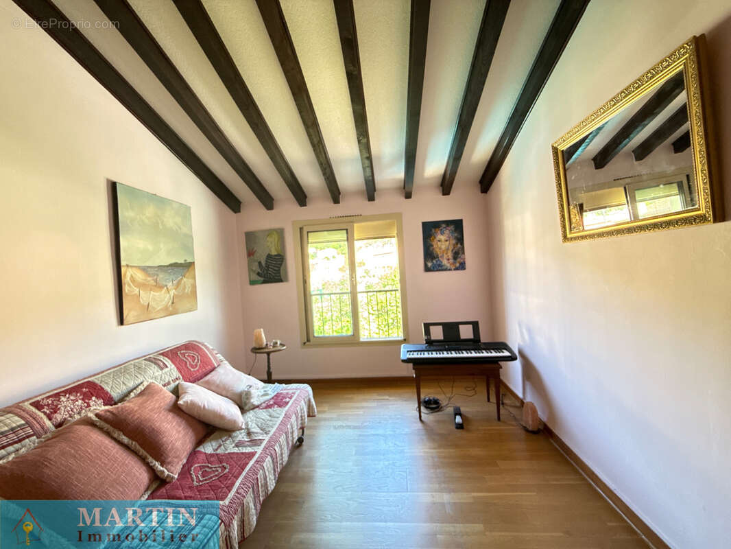 Maison 5 pieces avec jardin et garage - photo 17