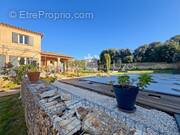 Photo 1 - Maison à UZES