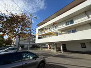 Appartement à AVRILLE