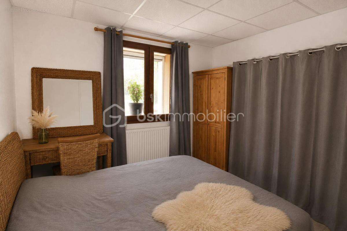 Ensemble immobilier avec 4 logements, vue panoramique  - photo 5