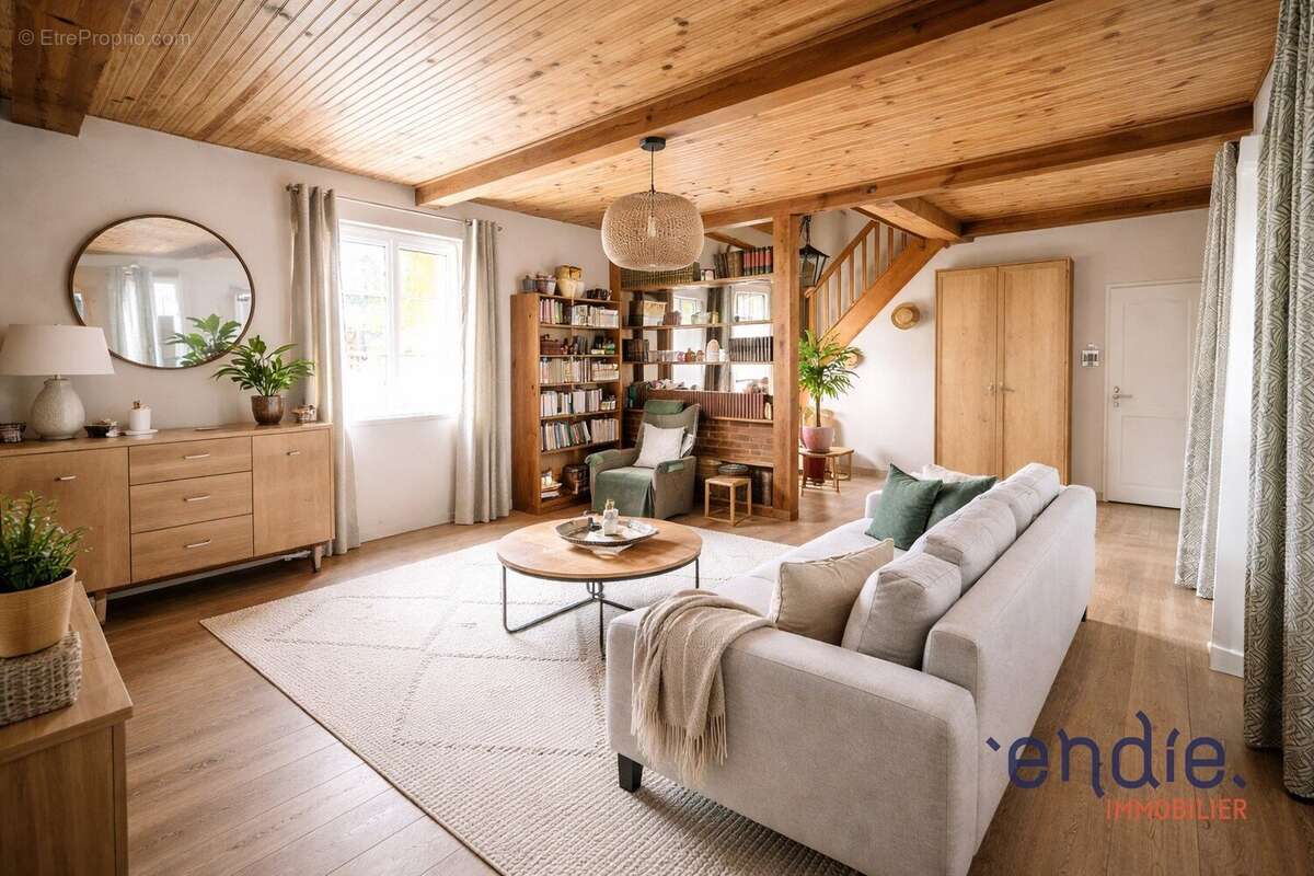 Maison à THERINES