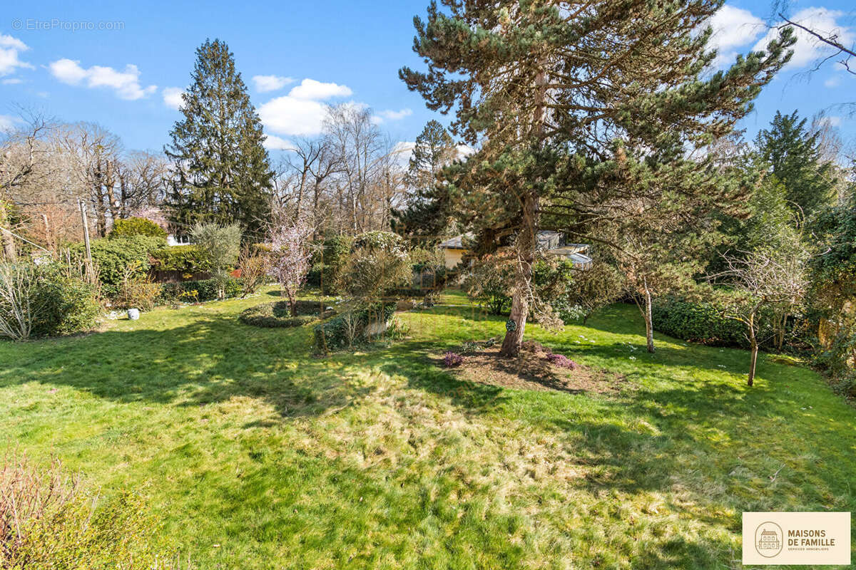 Maison à RUEIL-MALMAISON