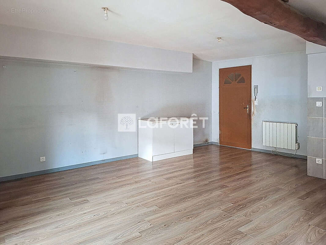 Appartement à BELLEVILLE