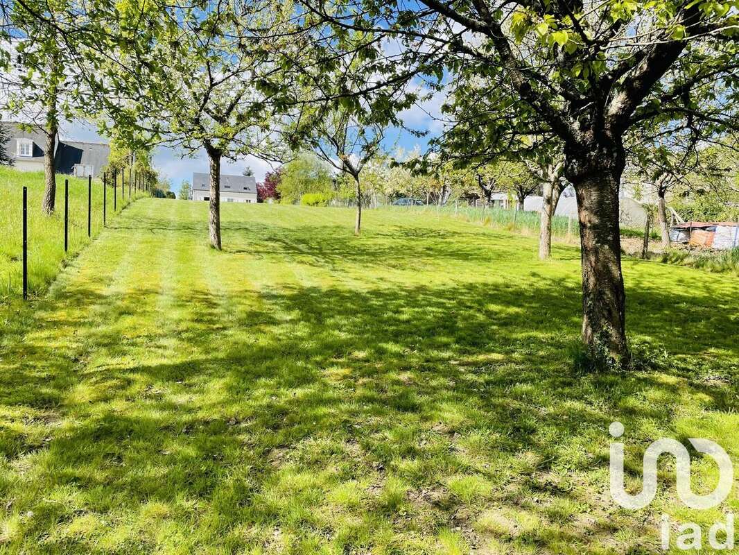 Photo 7 - Terrain à CHARENTILLY