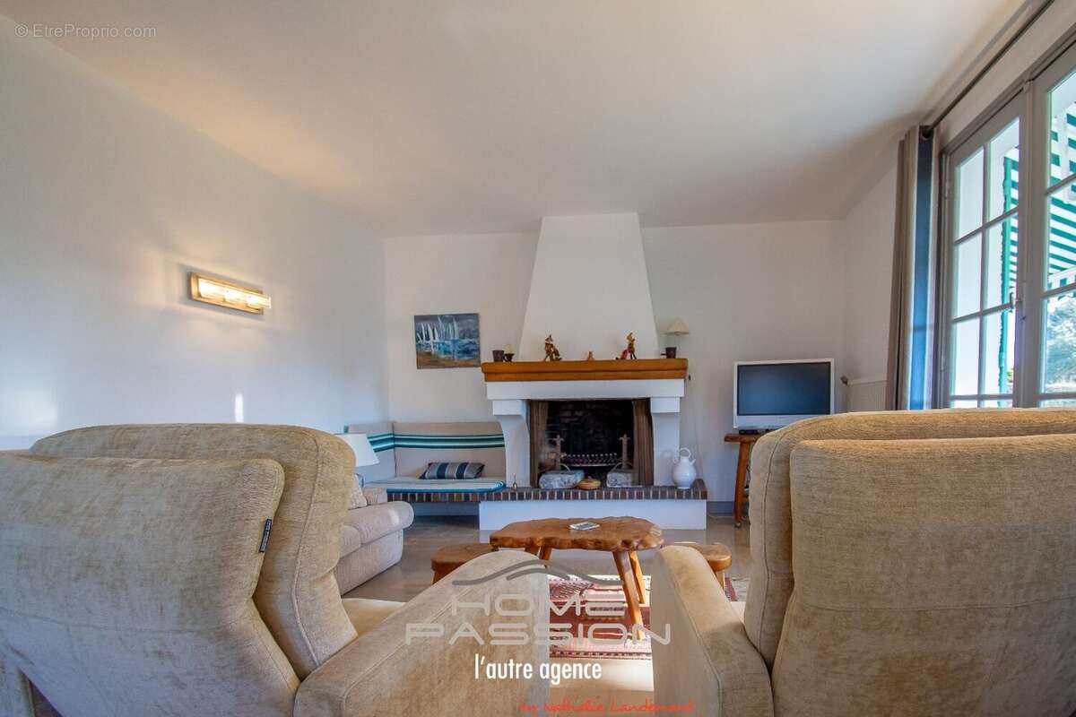 Maison à SAINT-PALAIS-SUR-MER