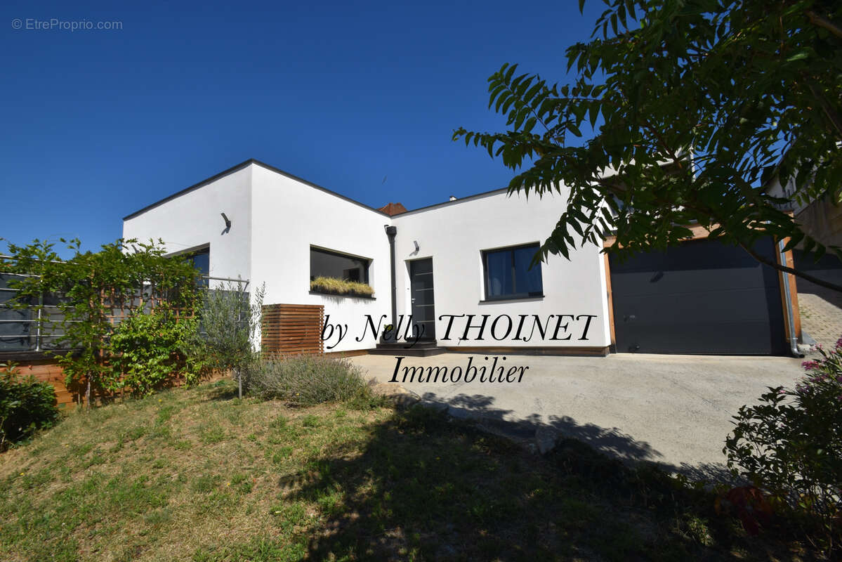 Maison à CLERMONT-FERRAND