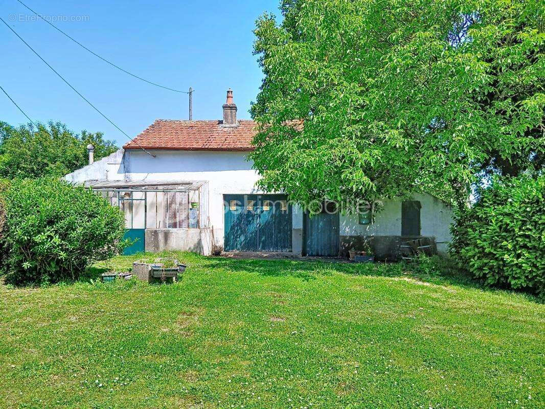 Maison à SEURRE