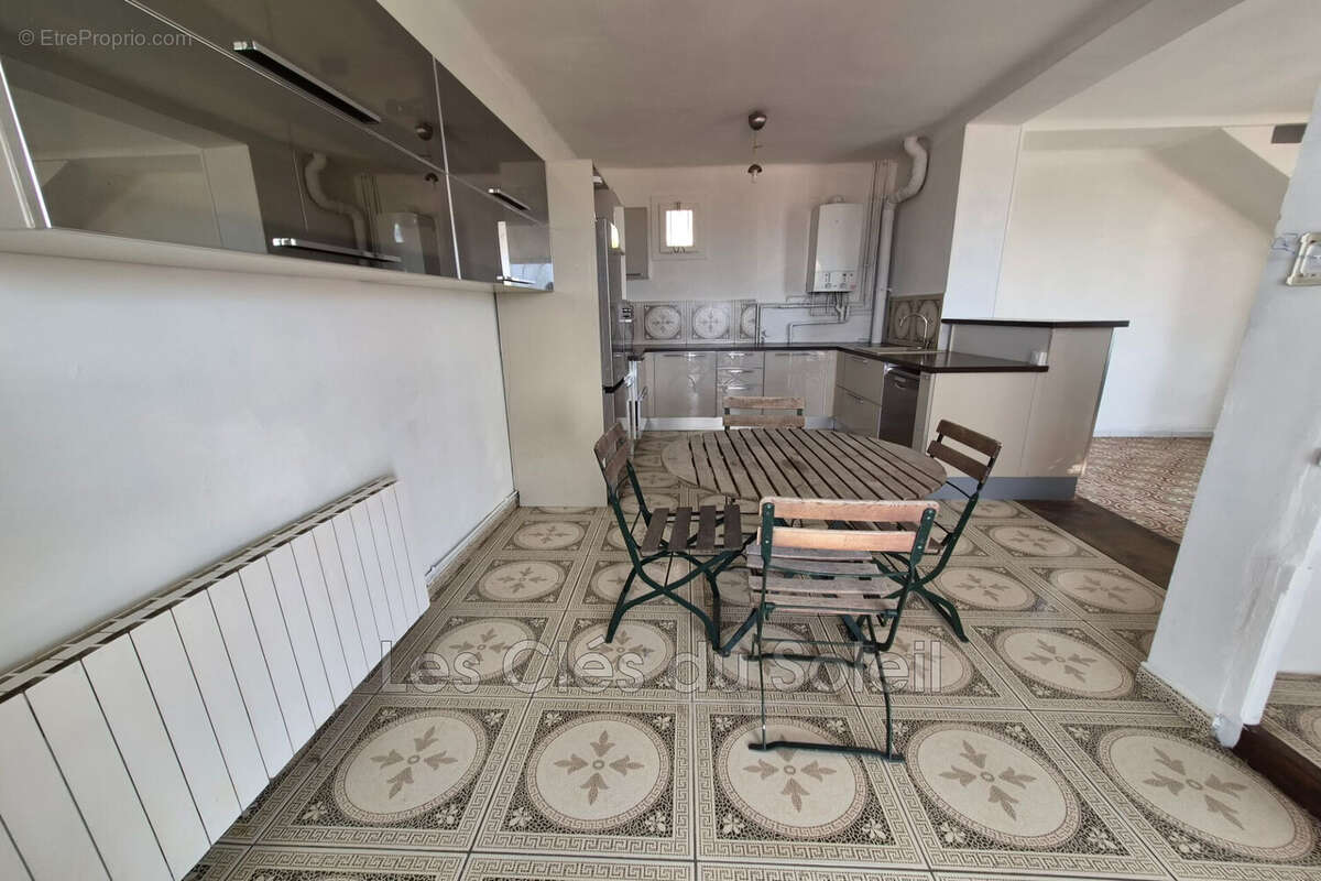 Maison 110 m² à Toulon  - photo 8