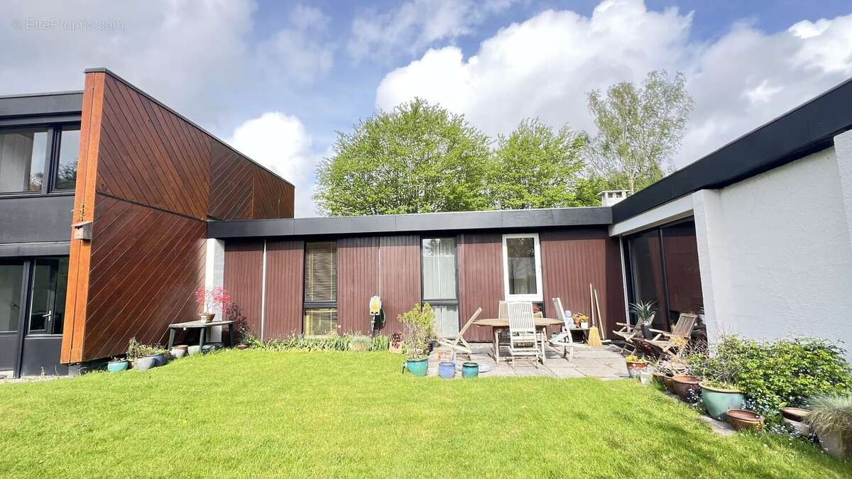 Maison à VILLENEUVE-D'ASCQ
