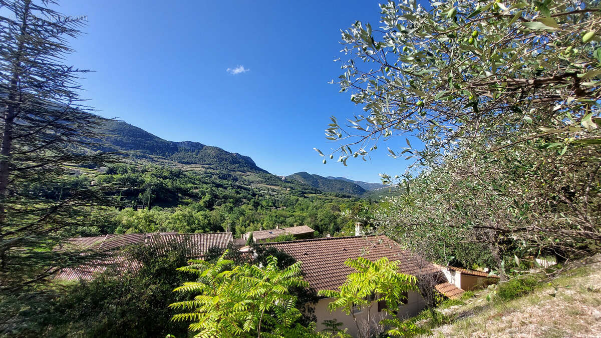 Maison à SAHUNE