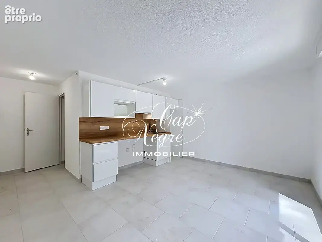 Appartement T2 cabine avec terrasse et piscine - Cavalière - photo 7
