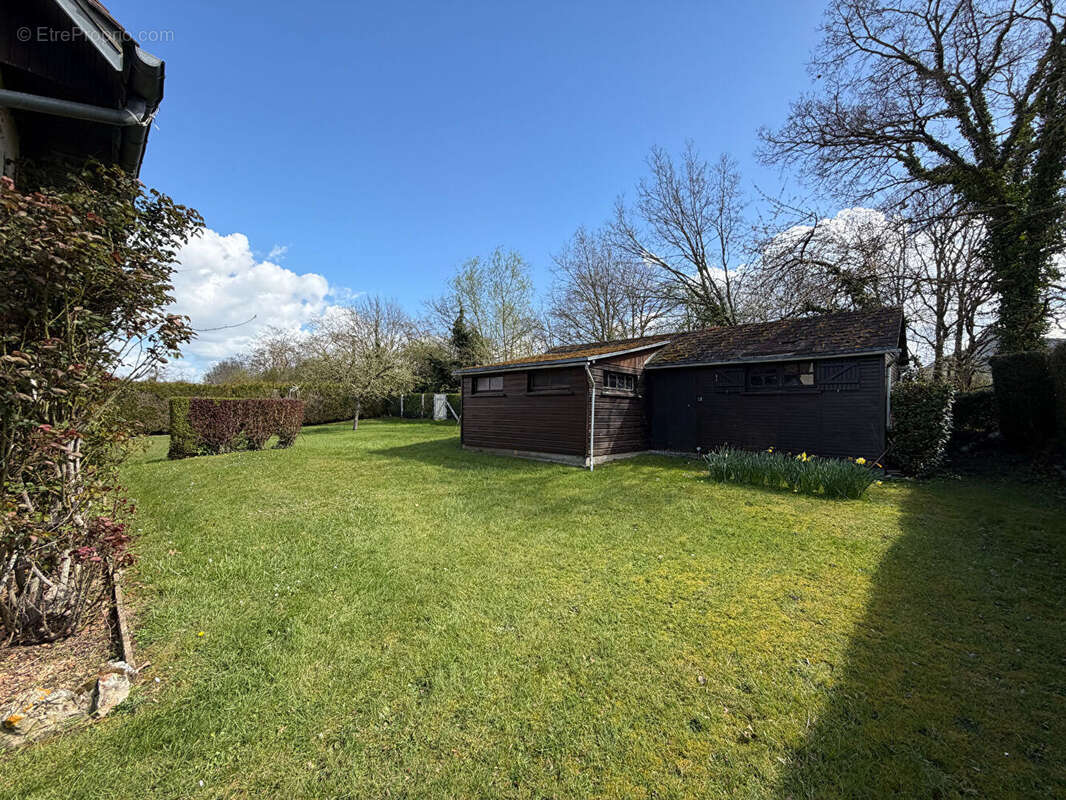 Maison à DAMVILLE