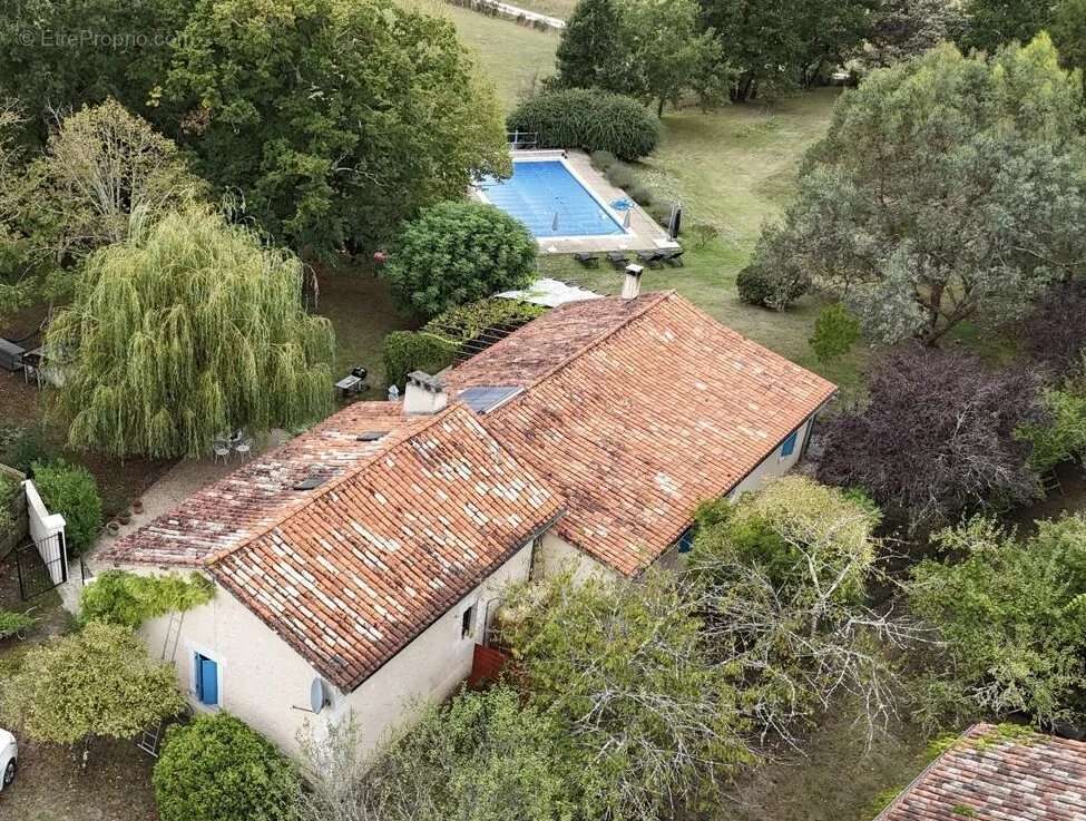 Maison à SAINT-PRIVAT-DES-PRES