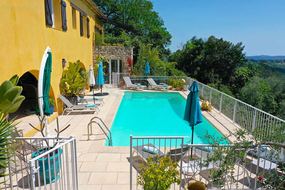 Bastide vue mer 280 m² avec piscine peymeinade limite grasse st françois - photo 8