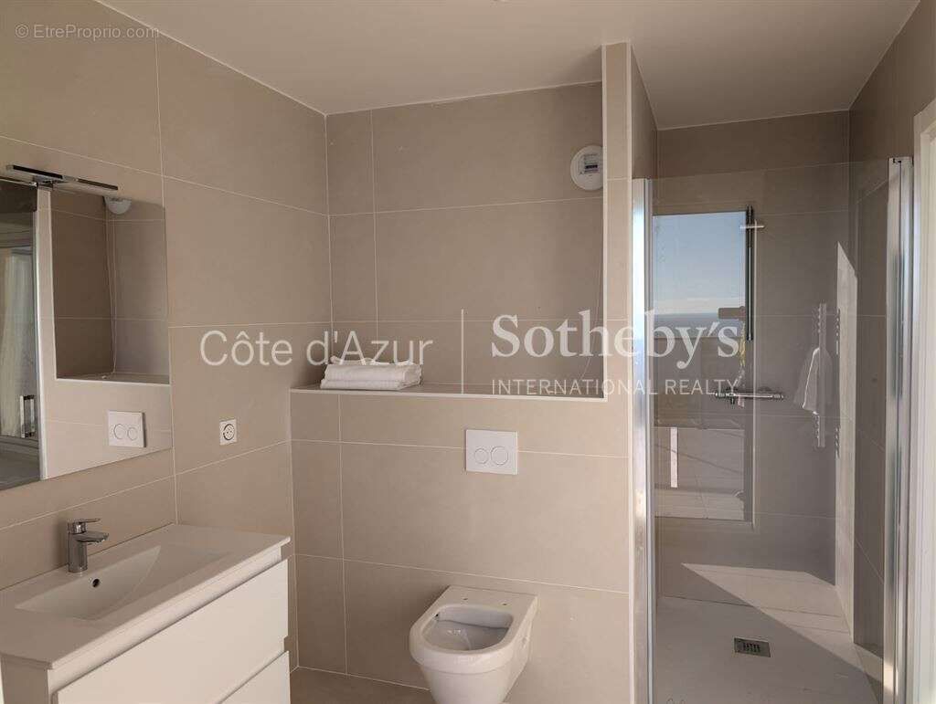 Appartement à CAP-D'AIL