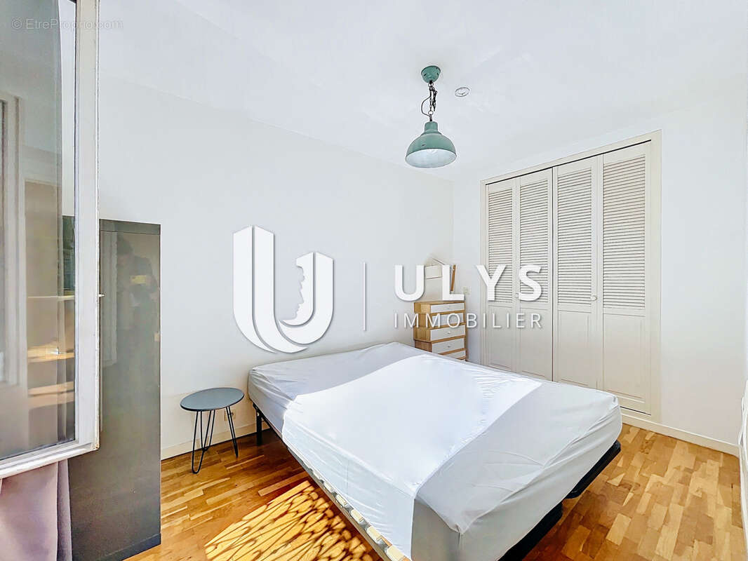 Appartement à PARIS-11E