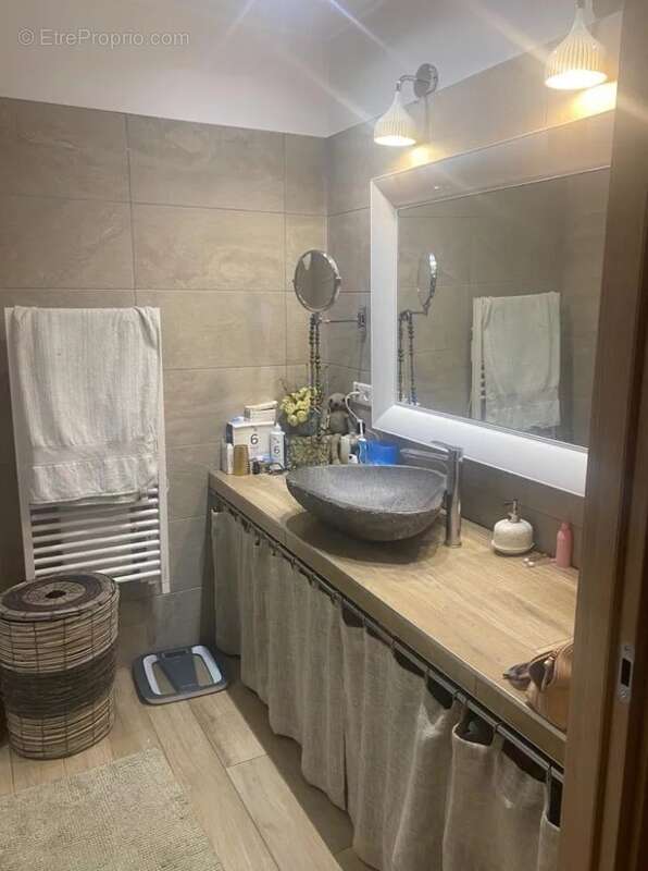 Appartement à VILLE-DI-PIETRABUGNO