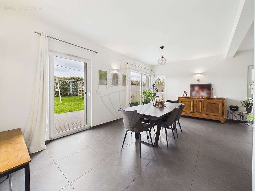 Maison à AMANVILLERS