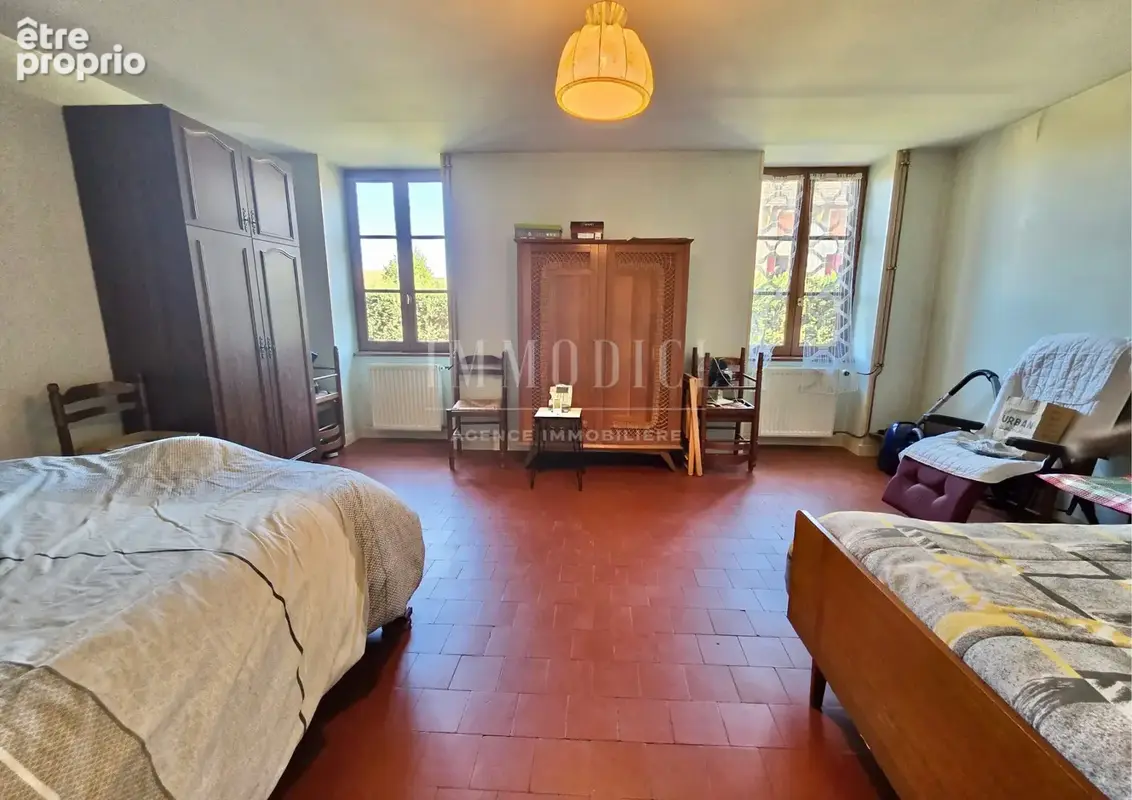 Ancienne ferme avec nombreuses dépendances   134 m2 habitables - photo 16
