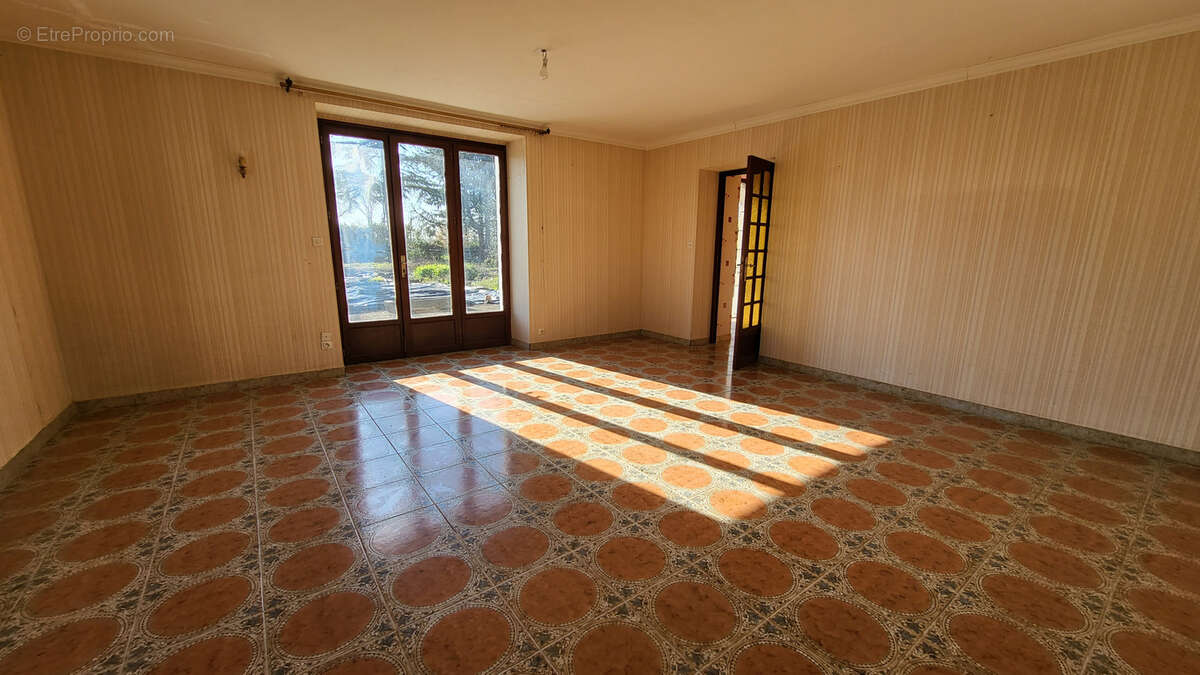 Maison à BONNOEUVRE