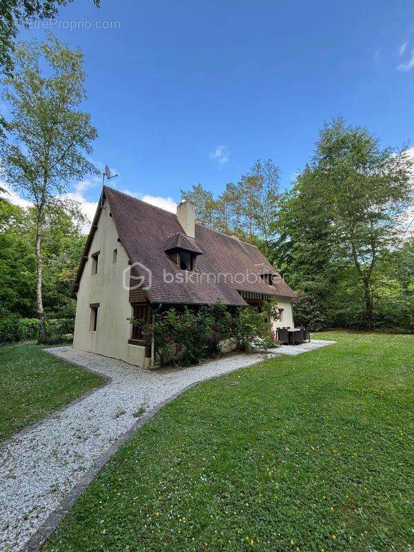 Maison à SAINT-GATIEN-DES-BOIS