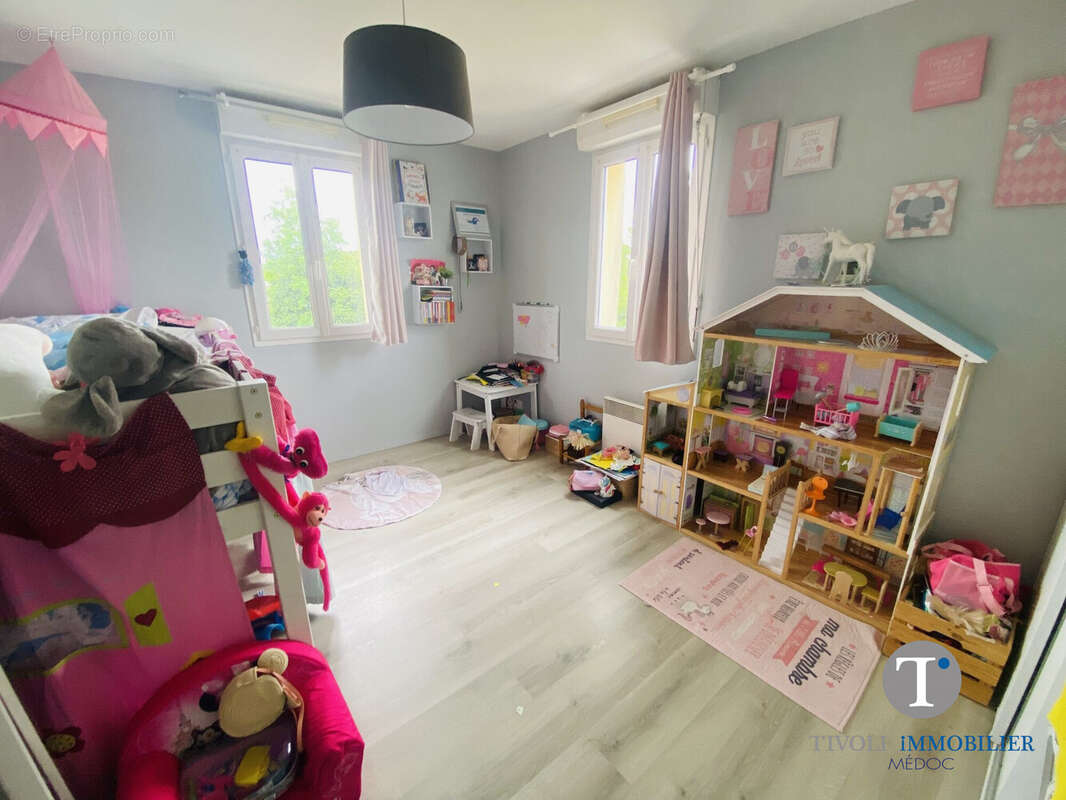 Maison à LESPARRE-MEDOC