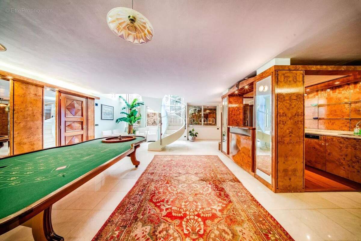 Maison à ROQUEBRUNE-CAP-MARTIN