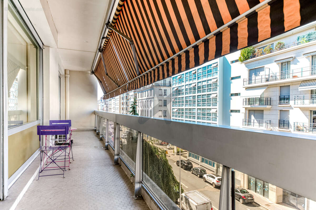 Appartement à LYON-6E