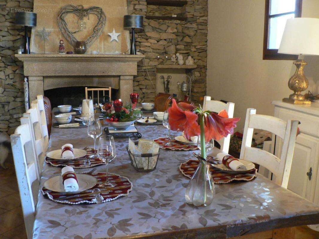 Maison à HAUTERIVES