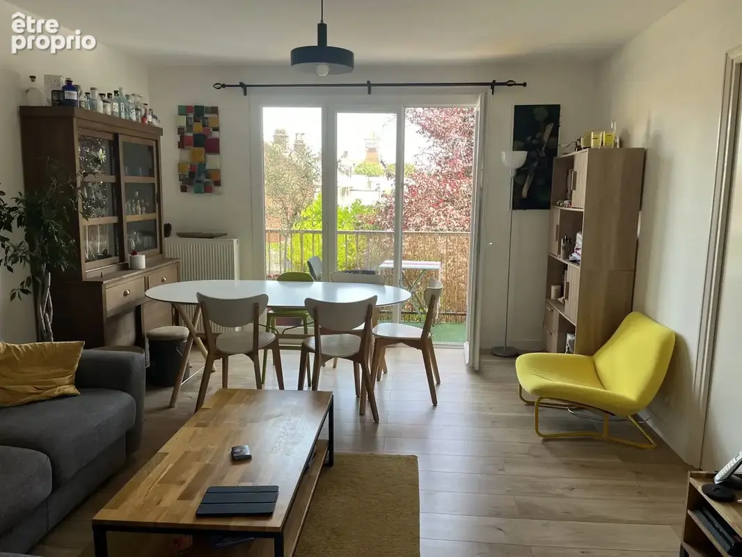 Appartement 4 pièces 74 m² à vendre à Lille (59800) - photo 2