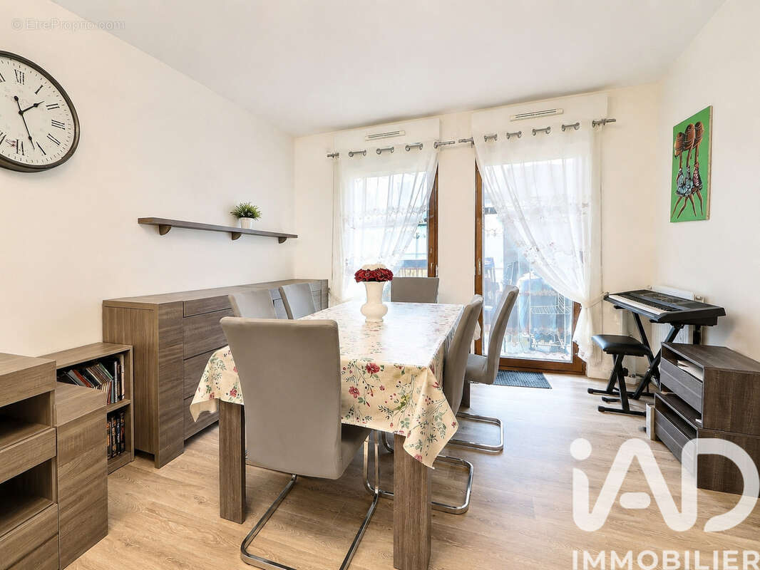 Appartement 62 m² à Pierrefitte-Sur-Seine  - photo 3