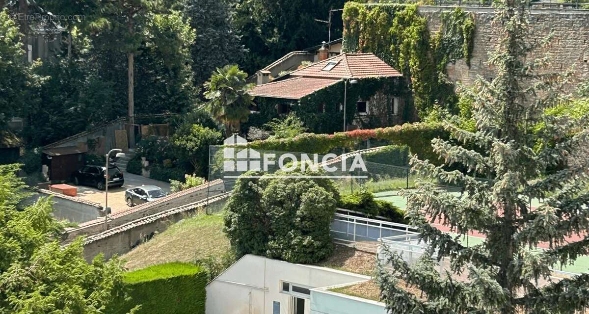 Appartement à LYON-5E