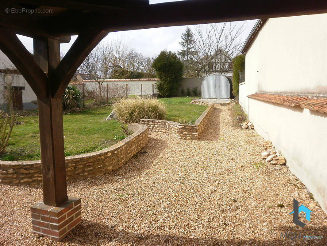 Maison à NOGENT-LE-ROI