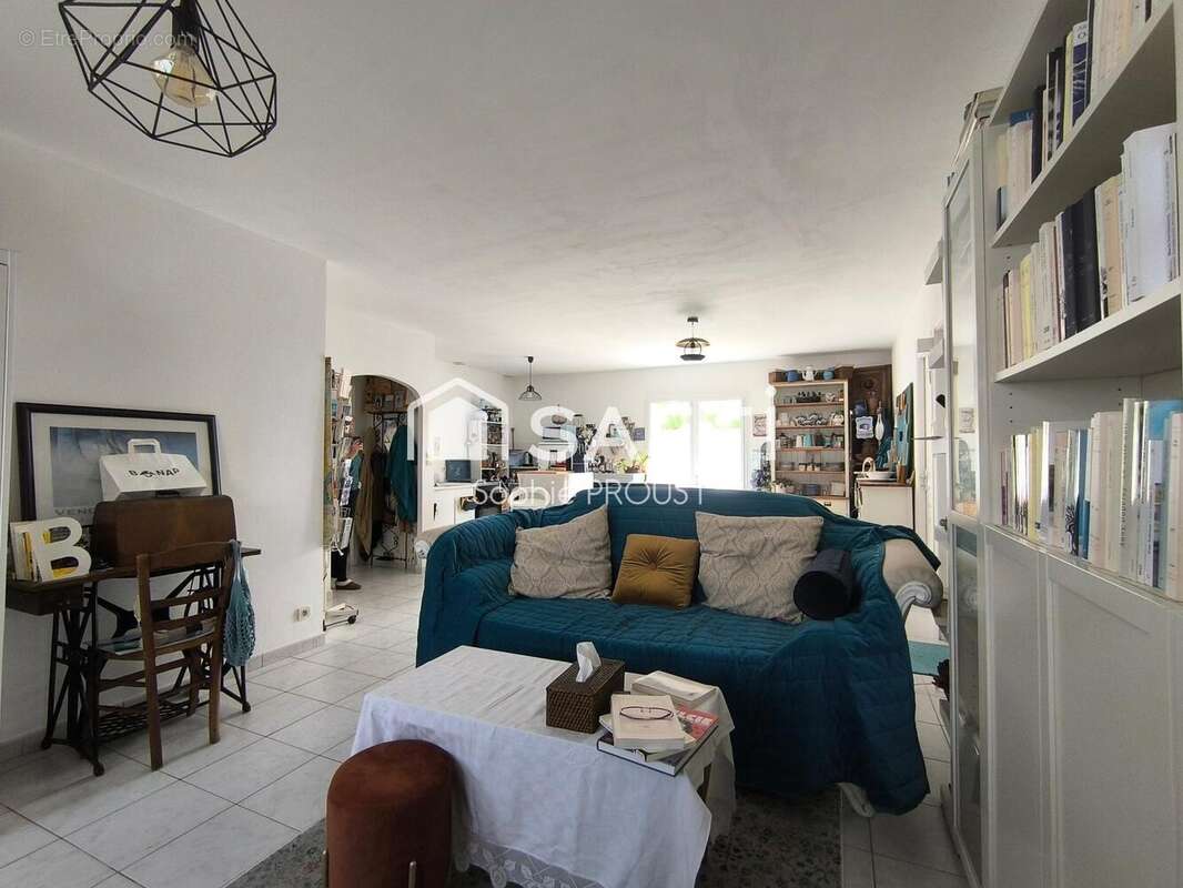 Photo 2 - Maison à GROSBREUIL