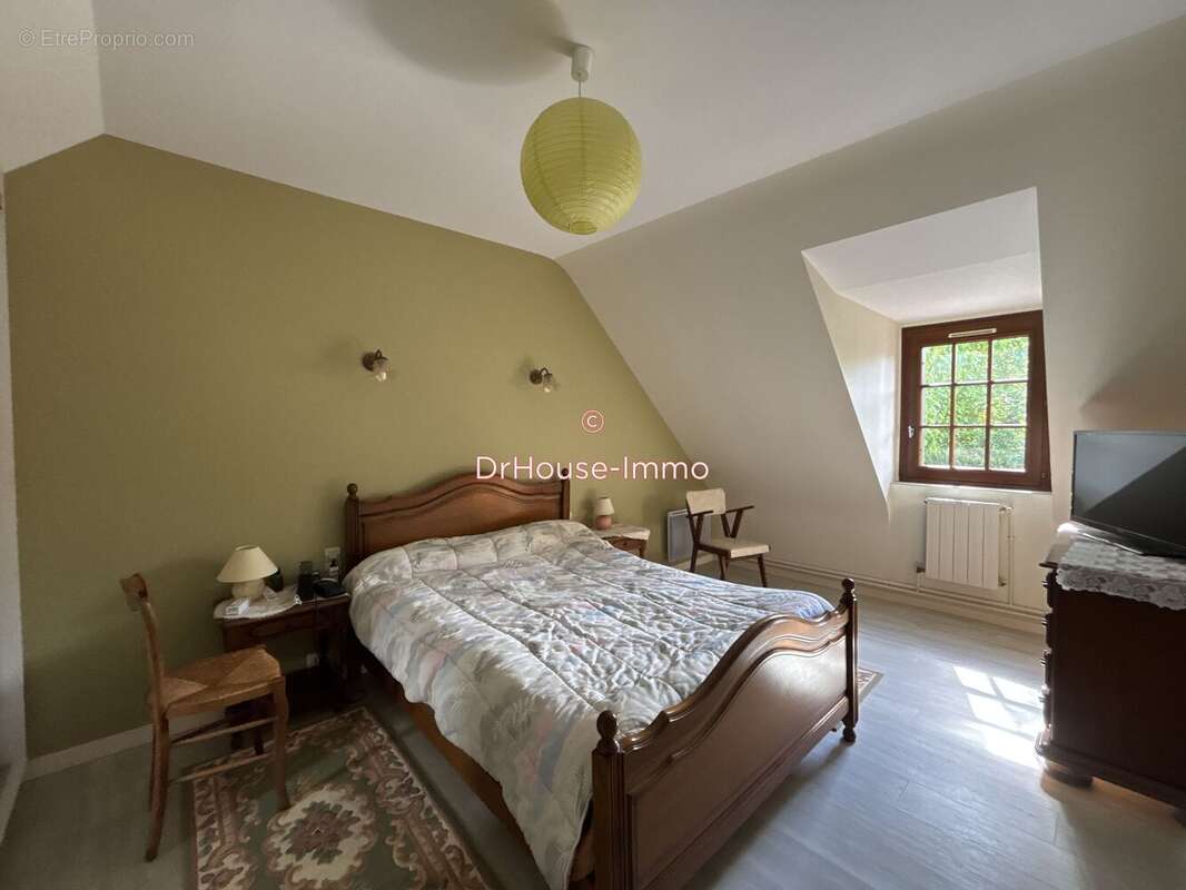 Maison 5 pièces 138 m² à vendre à Aveze (72400) - photo 54