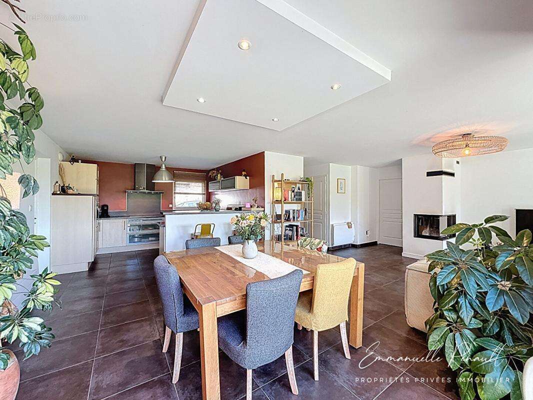 Maison de 175 m² aux portes de Vannes. PLOEREN - photo 6