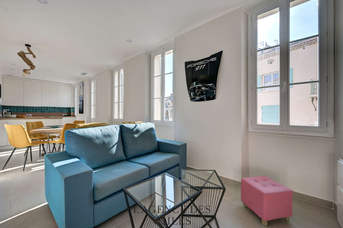 Appartement à SANARY-SUR-MER
