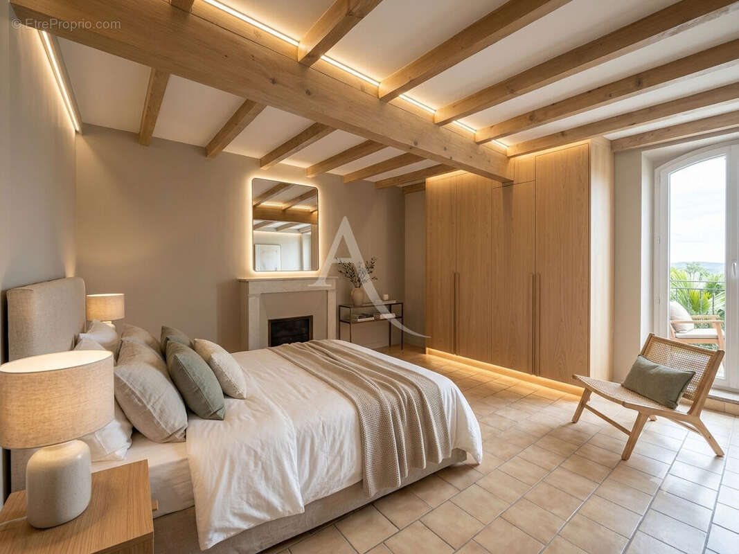 Maison à EYGUIERES
