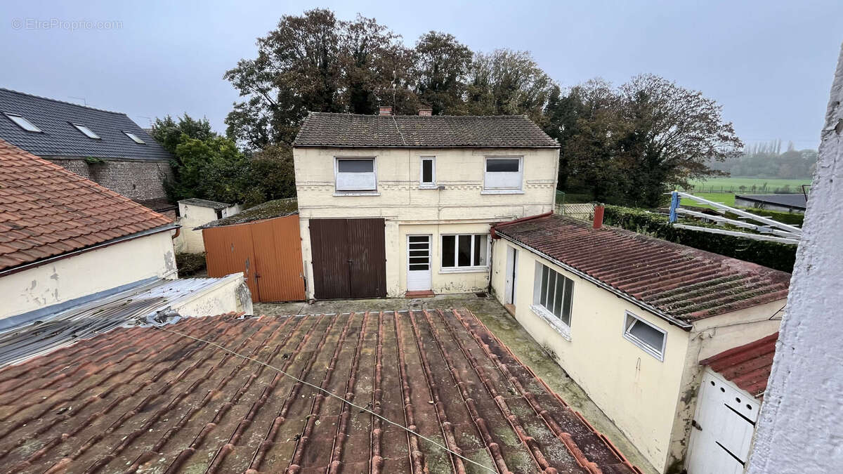 Appartement à VERMELLES